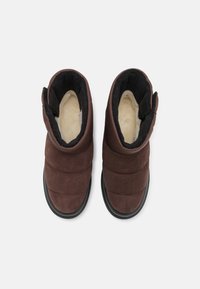 UGG Botas para la nieve - dark brown