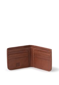 Portefeuille en cuir marron avec plusieurs fentes pour cartes et un design épuré. Présente des coutures discrètes et un logo sur un côté. Texture lisse.