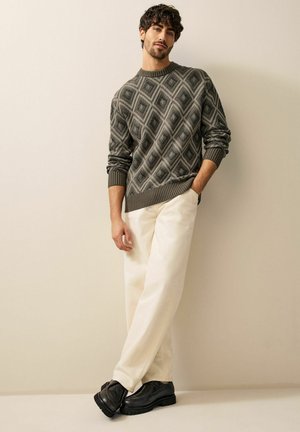 Next RELAXED FIT RICH GEOMETRIC CREW - Jumper - brown