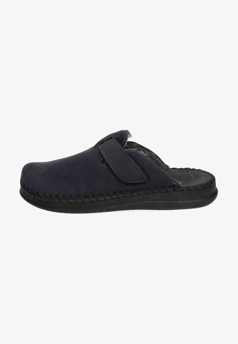 Námornícky modré klzáky vyrobené z kože s textúrovaným povrchom, vybavené suchým zipsom, mäkkým podšívkovým materiálom a pevným čiernym gumovým podrážkou.