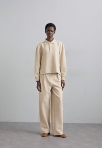 Proenza Schouler White Label TRISTAN PANT IN CLOQUE - Hlače - oatmeal melange