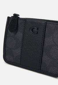 COACH ESSENTIAL MINI ID CARD CASE IN SIGNATURE CANVAS - Novčanik - charcoal/black