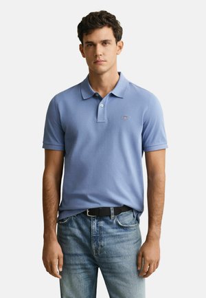 REG SHIELD SS - Polo - faded denim