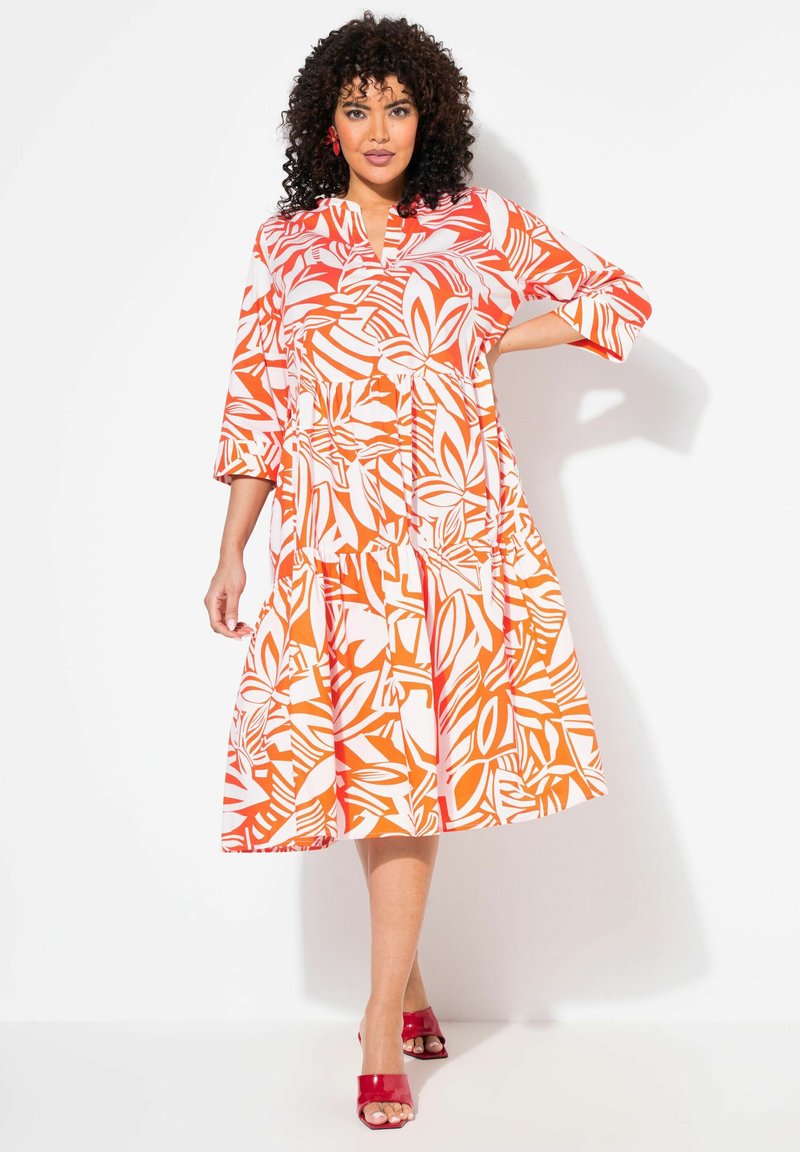 Ulla Popken ABSTRACT FOLIAGE FLOUNCE PANEL MIDI - Jurk - white