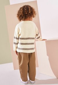 Miniaturna slika 2