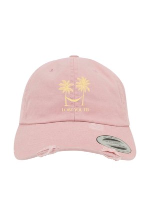 Cappellino da baseball in cotone rosa con visiera curvata, dettagli usurati e grafica di palma gialla ricamata con la scritta "LOST YOU III" sotto.
