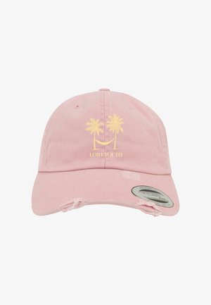 Rózsaszín pamut baseball sapka ívelt csúccsal, megkopott részletekkel, és hímzett sárga pálmafával, alatta a "LOST YOU III" felirattal.