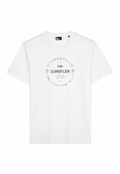 Witte katoenen t-shirt met een cirkelvormige grafische afbeelding in het zwart, met de tekst "EIGENDOM VAN DE HOOPLE" omringd door sterren en "Officiële Modemerk."