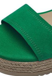 Tamaris Espadrilės - green