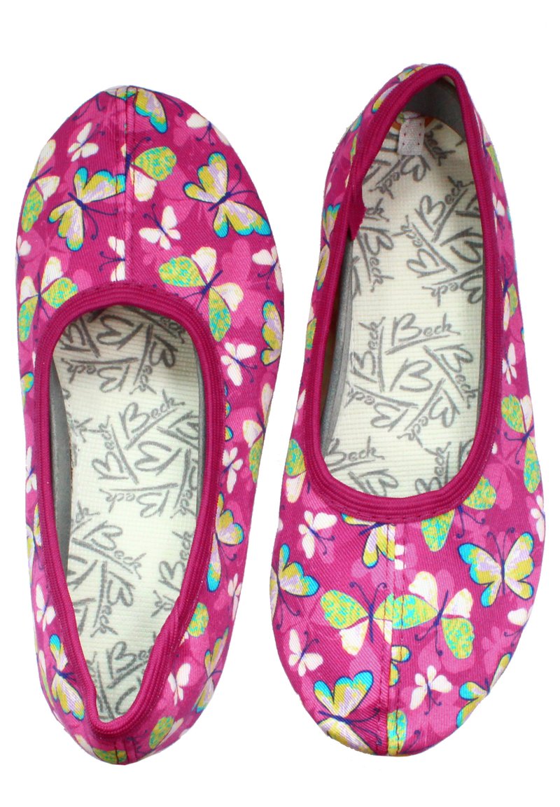 Rosa Stoff-Ballerinas mit einem Schmetterlingsmuster in Blau, Grün und Weiß. Sie verfügen über eine abgerundete Zehe und ein weiches Innenfutter.
