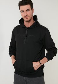 SLIM FIT - Hoodie - black