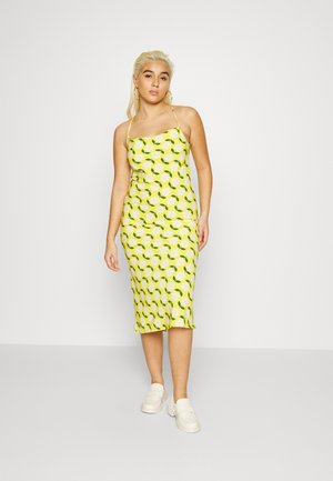 COWL CAMI MIDAXI DRESS - Vestido direito - yellow