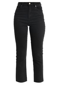 Hög midja svarta denimjeans med rak passform, med framfickor och metallknappstängning. Slät textur, inga synliga mönster.