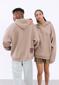 YOURTURN UNISEX - Sudadera - taupe