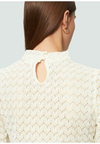 QS - Sweter