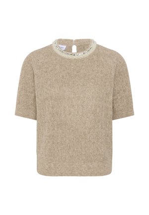Beige kortärmad stickad tröja med kabelmönster och rund halsringning prydd med pärl- och bärndekorationer.