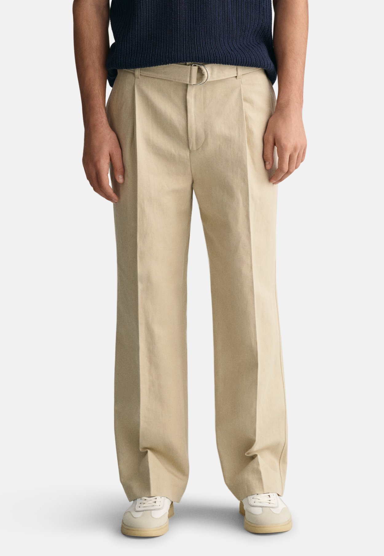 LOOSE FIT