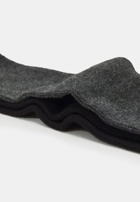 Vero Moda VMALANA KNEEHIGH SOCKS 3-PACK - Calcetines - black