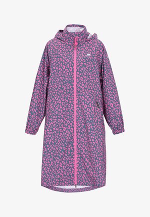 Rózsaszín és szürke esőkabát leopárdmintás mintázattal, teljes cipzáras elülső résszel, elasztikus mandzsettákkal és kapucnival a fokozott védelem érdekében.