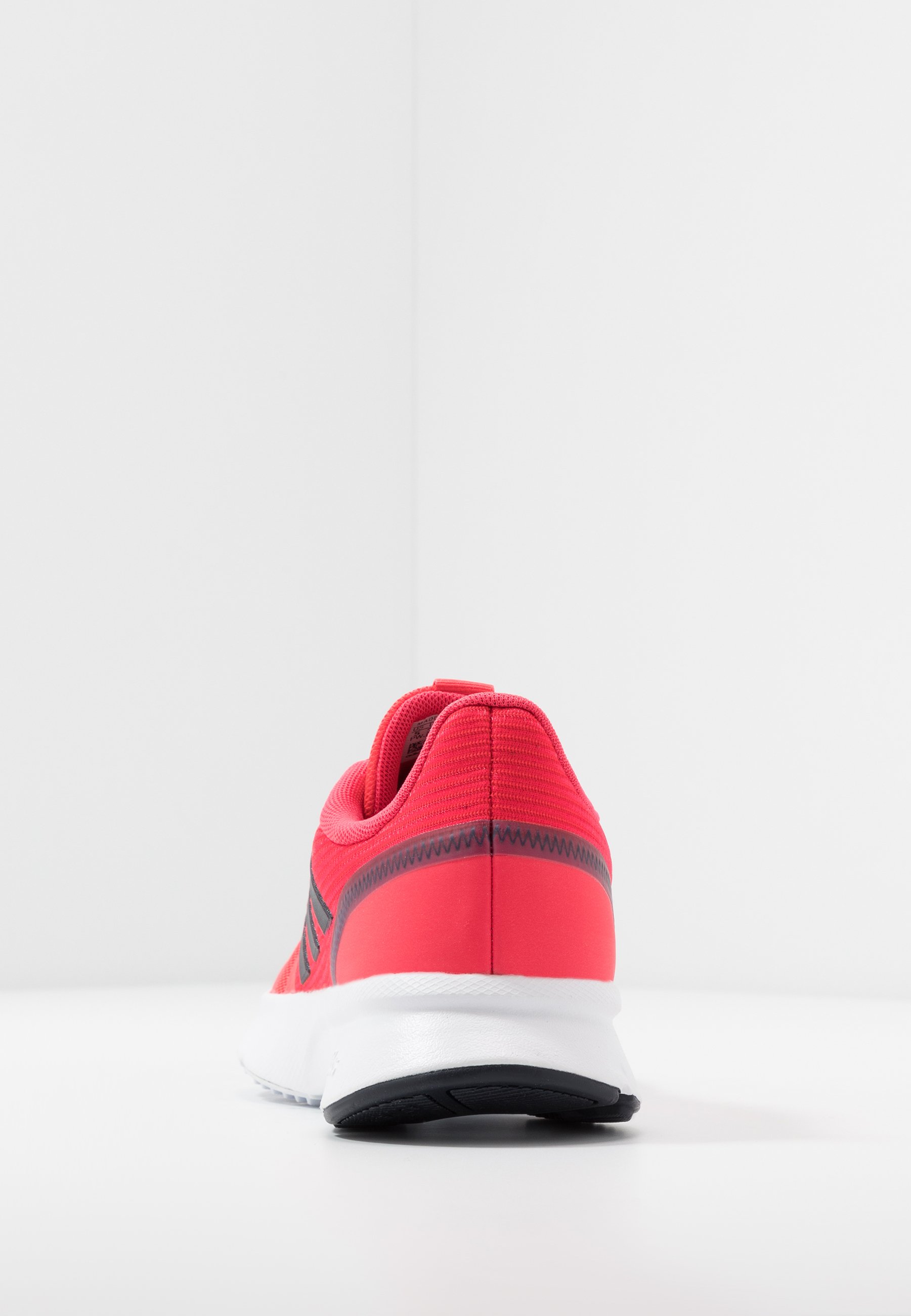 adidas Performance NOVA FLOW Nøytrale løpesko shock red adidas Performance NOVA FLOW Nøytrale løpesko shock red