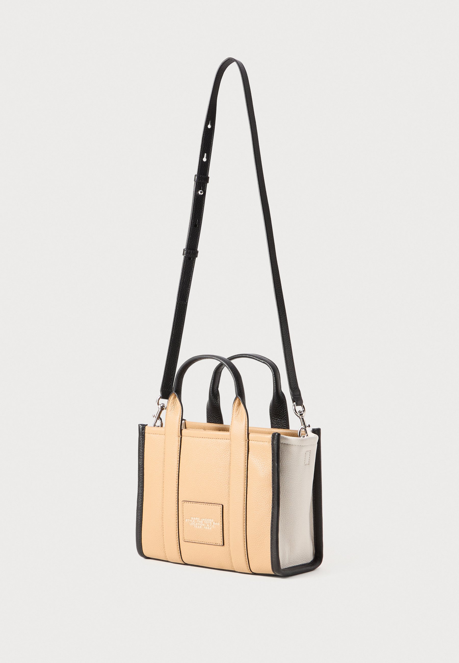 MARC JACOBS THE SMALL TOTE - Handbag - camel/taupe - Zalando.ie