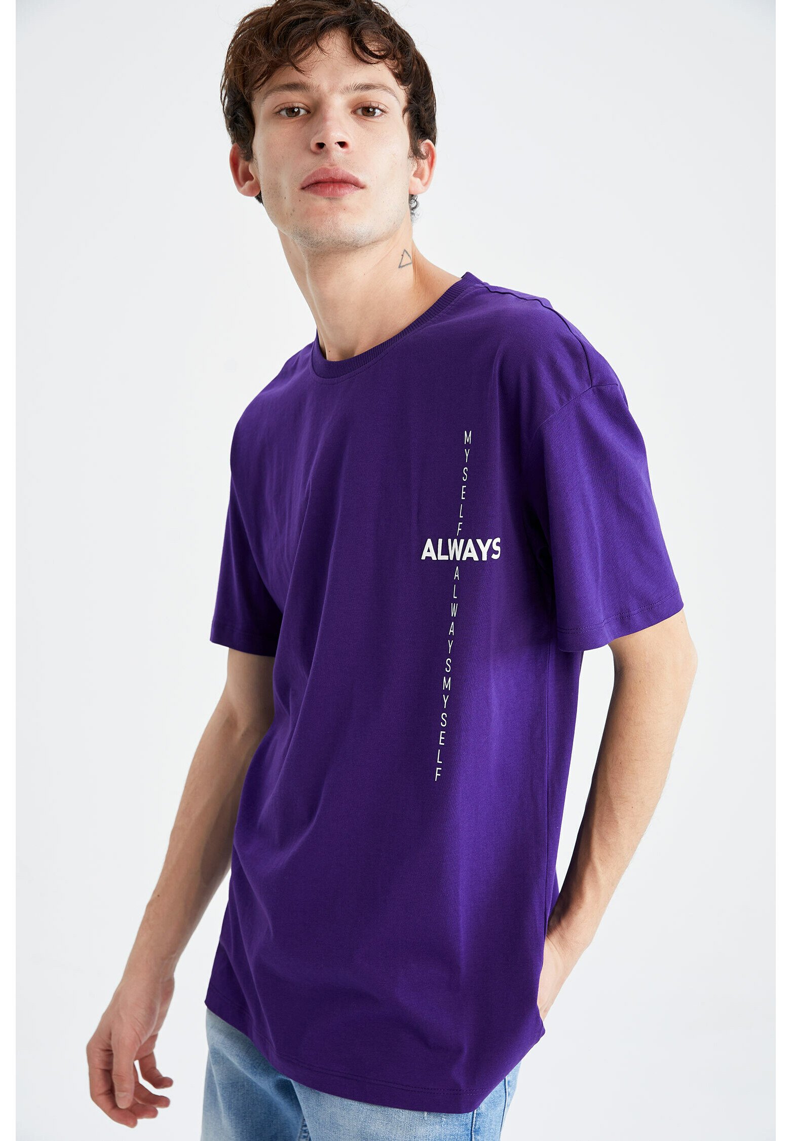 DeFacto BOXY FIT - T-shirt con stampa - purple/viola scuro - Zalando.it