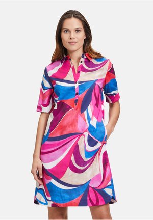 Betty Barclay MIT AUFDRUCK - Freizeitkleid - pink blue