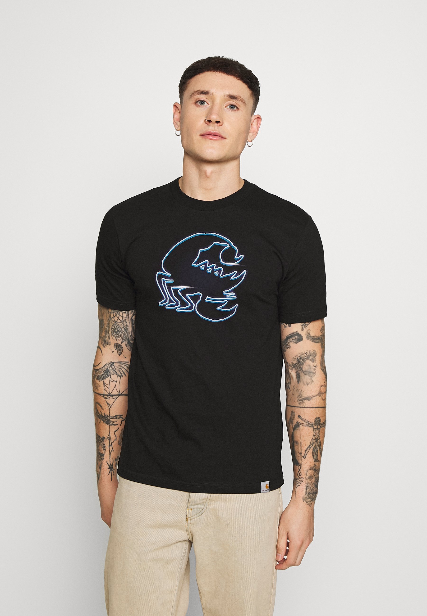 tommy want wingy shirt