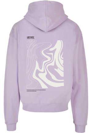 Lila pamut kapucnis pulóver, elülső zsebbel, laza szabású, középen fekete "LOST YOUTH" felirattal. Puha tapintású és bordázott mandzsettával.