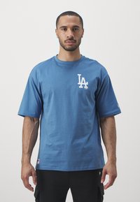 New Era MLB LOS ANGELES DODGERS WORLD SERIES TEE - Equipación de clubes - blue/white