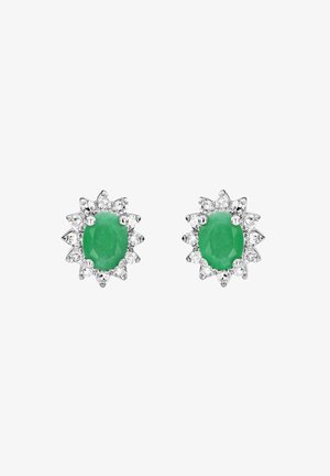 Gemas ovaladas verdes engastadas en plata, rodeadas de piedras transparentes brillantes, formando un diseño floral. Los pendientes tienen un acabado pulido.