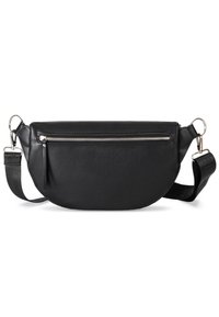 Sac bandoulière noir en forme de demi-lune avec fermeture éclair argentée et sangle noire réglable équipée d'anneaux et de fermoirs en métal.