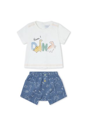 Camiseta blanca para bebé con "¡Rugido! DINO" y dinosaurios de dibujos animados, combinada con pantalones cortos azules con patrones blancos de dinosaurios y palmeras.