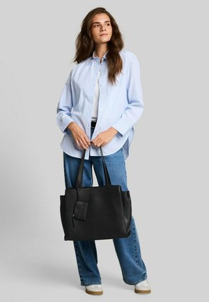 TOM TAILOR, TOM TAILOR BAGS TTMAYAN L SHOPPER MIT ANHÄNGERTASCHE - Shopper - schwarz   black