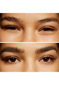 Gros plan sur deux types de sourcils ; le dessus montre des sourcils naturels et clairsemés, tandis que le dessous présente des sourcils plus fournis et mieux définis avec une couleur légèrement plus foncée.