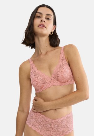 Triumph Underwired bra - cherry rose