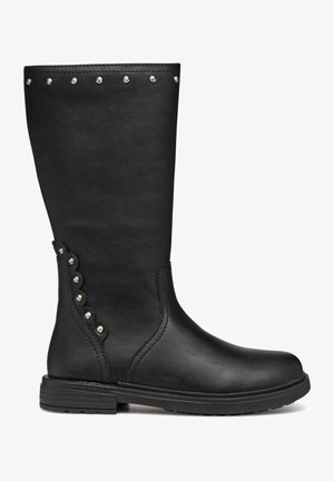 Stivali neri al ginocchio realizzati in morbida pelle sintetica, con borchie argentate lungo la parte superiore e un design a zigzag sul lato.