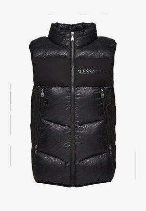 Gilet imbottito nero caratterizzato da un alto colletto, chiusura frontale con zip e tasche. Tessuto testurizzato con il nome del brand "Alessandro" in evidenza.