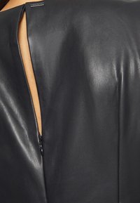Guess Jumpsuit - black
