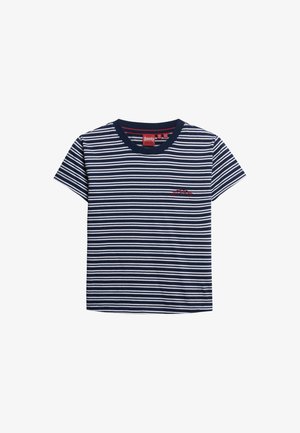 Gestreiftes Kurzarm-T-Shirt in Marineblau und Weiß mit rundem Halsausschnitt und kleinem roten Logo auf der linken Seite. Aus glattem Stoff hergestellt.