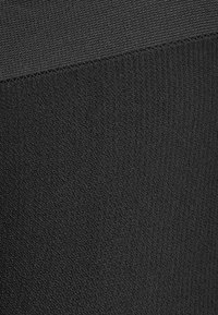 ITEM m6 COSY WINTER 100 DEN SHAPING COMPRESSION - MADE IN GERMANY - Panty - beluga