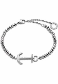 Bracciale in argento con perle rotonde e un ciondolo a forma di ancora con l'incisione "PAUL HEWITT." Include un moschettone e una catena regolabile.