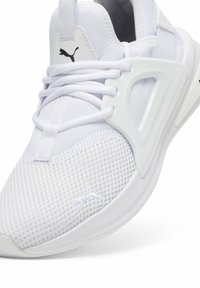 Puma ENZO EVOLVE - Scarpe da corsa su strada - white- black