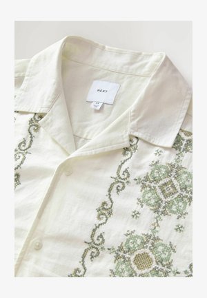 Next REGULAR FIT - CROSS STITCH EMBROIDERED SHORT SLEEVE  - Skjorter - ecru