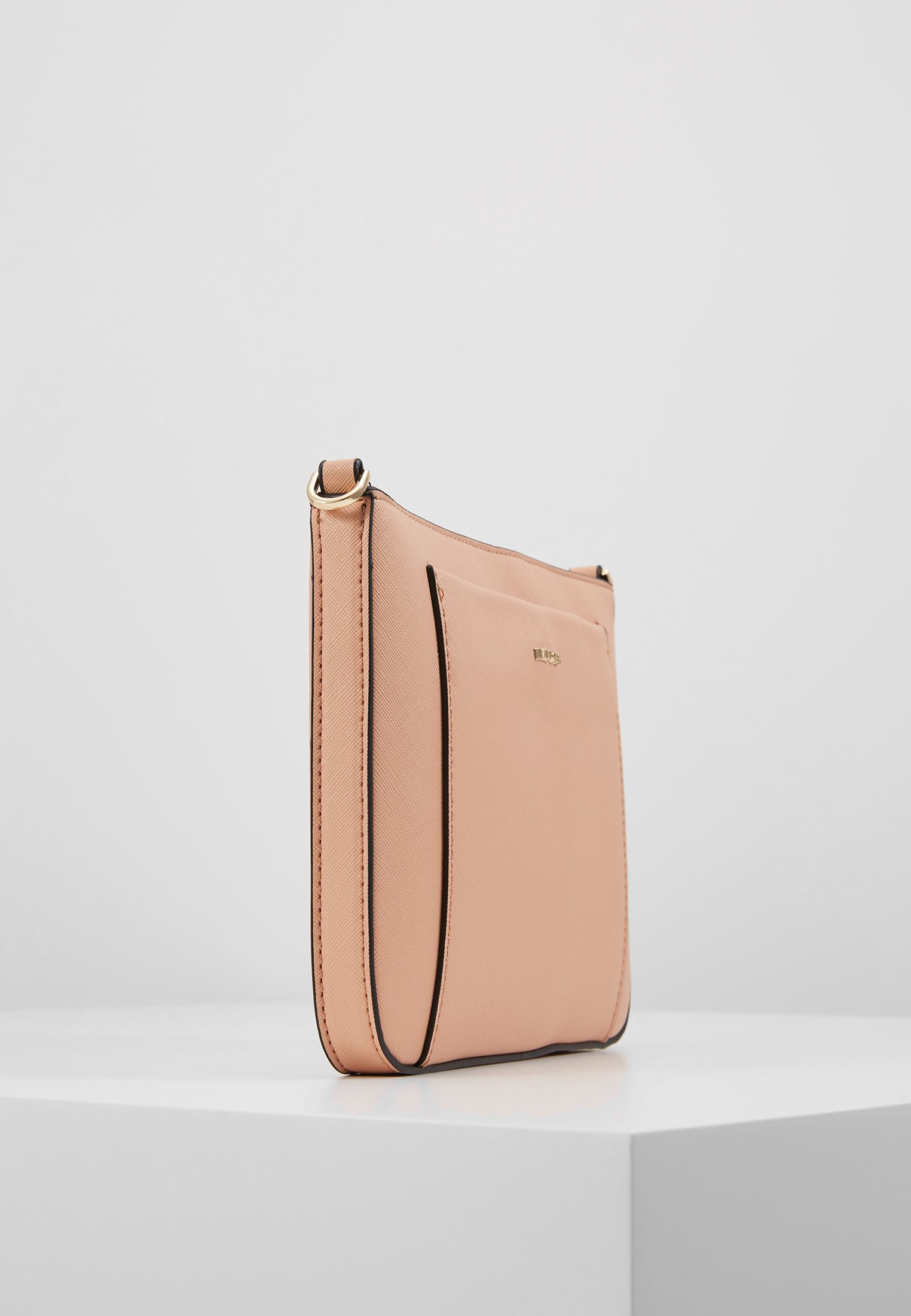 PARFOIS Clutch light pink Zalando.no PARFOIS Skulderveske pink Zalando.no
