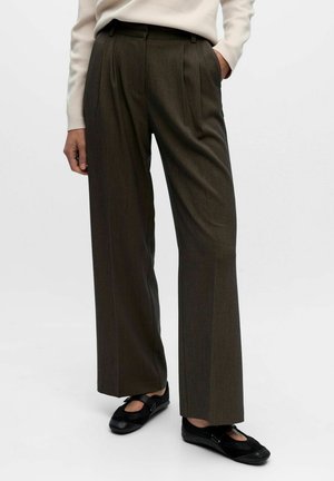 STRAIGHT FIT - Pantalones - seal brown