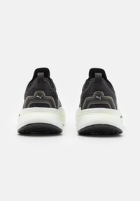 Puma PWR NITRO SQD 2 WNS - Tenisice za trening - black/white