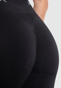 Smilodox SCRUNCH AZURA - Leggings - schwarz