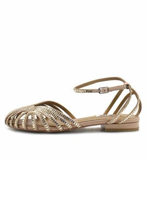 XTI Zoccoli 143488 In Pelle Scamosciata Marrone - Modello Australiano Con Pelo - Vegan Certificato PETA - 3