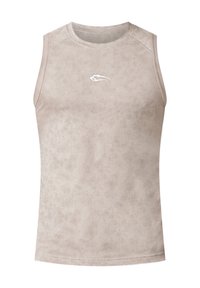 Débardeur de sport beige avec un motif texturé subtil et un petit logo blanc sur la poitrine.